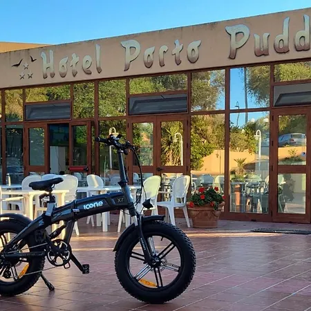 فندق Porto Puddu - Il Nido Dei Gabbiani 3*
