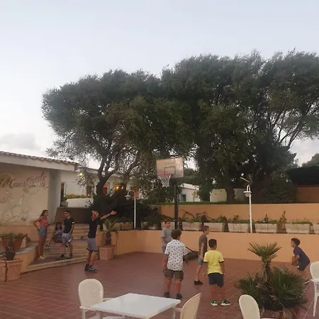 Porto Puddu - Il Nido Dei Gabbiani فندق بورتو بولو