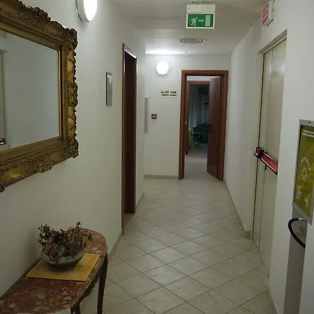 Hotel Porto Puddu - Il Nido Dei Gabbiani 3*