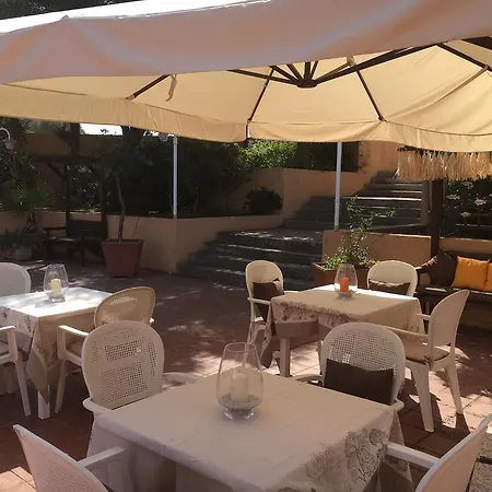 Porto Puddu - Il Nido Dei Gabbiani 3* بورتو بولو